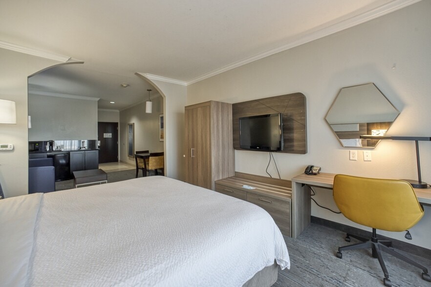 More Photos Of , Corpus Christi Hospitality For Sale