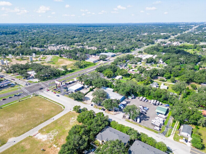 More Photos Of 112 N Mulrennan Rd, Valrico Warehouse For Sale