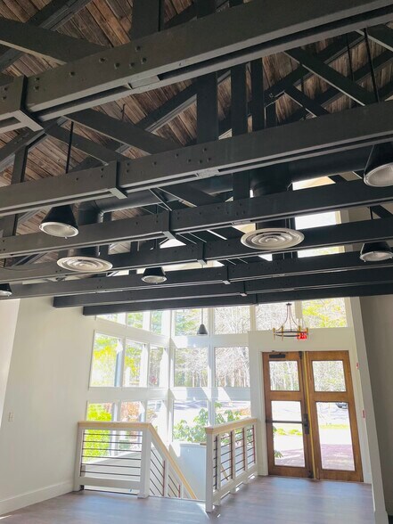 More Photos Of 70 Sapphire Valley Rd, Sapphire Apartments For Sale