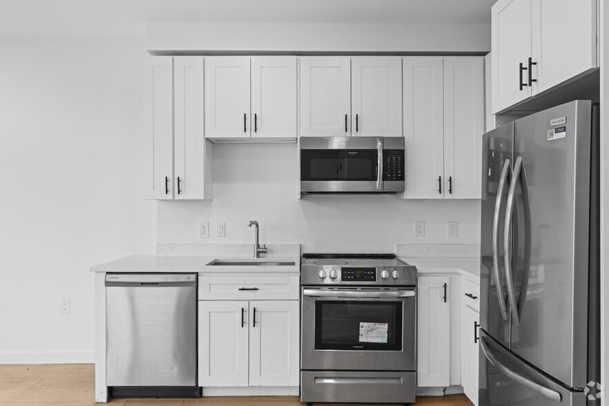 More Photos Of 3601 14th St NW, Washington Apartments For Sale