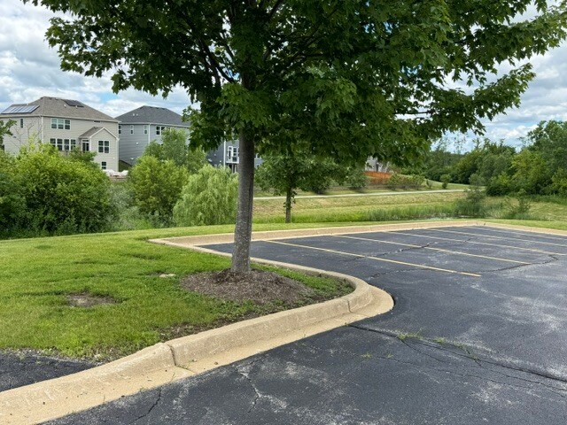 More Photos Of 320 Cardinal Dr, St Charles Medical For Lease