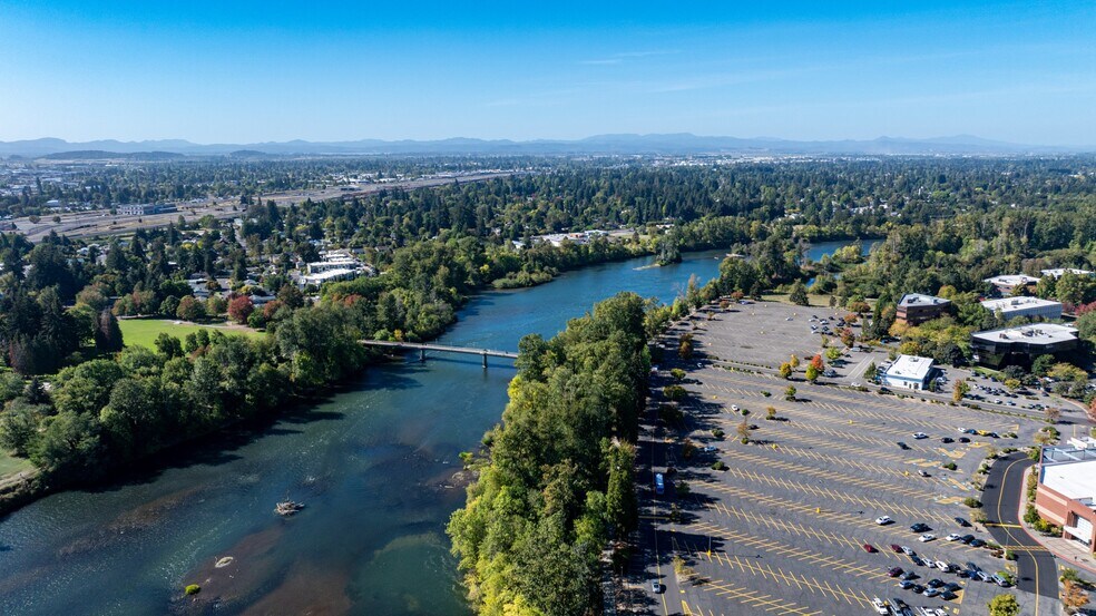 More Photos Of Valley River Center, Eugene Land For Sale