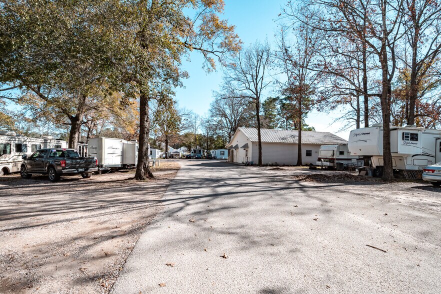 More Photos Of 19135 FM 1485, New Caney Trailer Camper Park For Sale