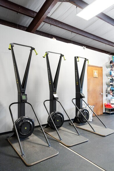 More Photos Of 140 NE Yellow Pine Ave, Madison Restaurant For Sale