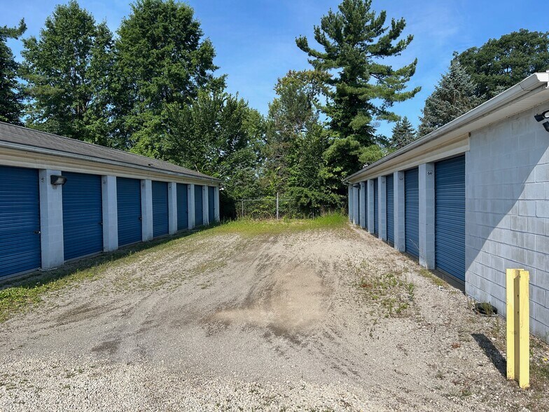 More Photos Of 22150 Harrisburg Westville Rd, Alliance Hotel For Sale