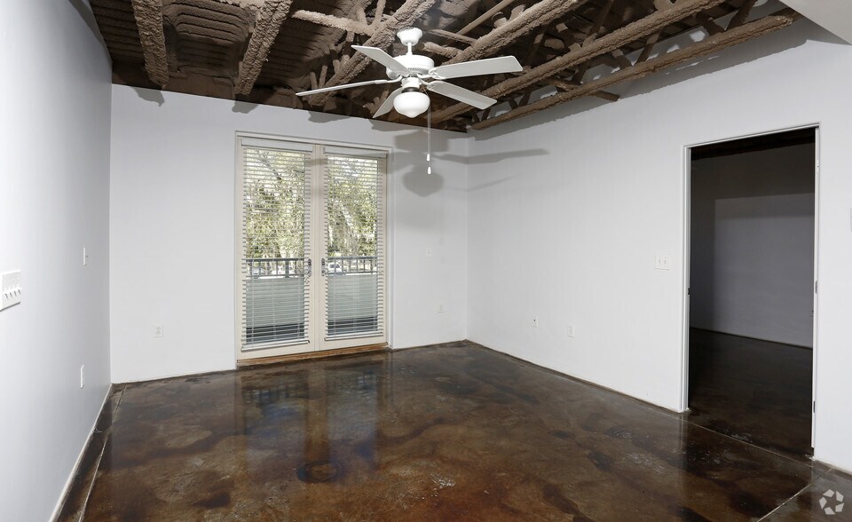 More Photos Of 433 W New England Ave, Winter Park Apartments For Lease