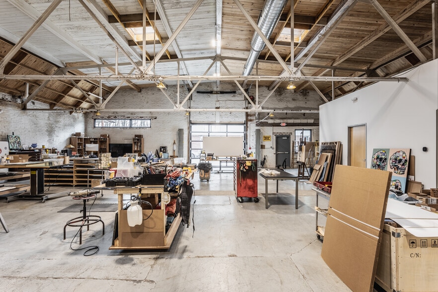 More Photos Of 4201 Millersville Rd, Indianapolis Research And Development For Lease