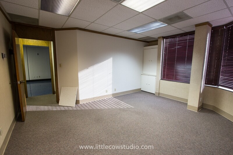 More Photos Of 4849 N Mesa St, El Paso Office For Lease