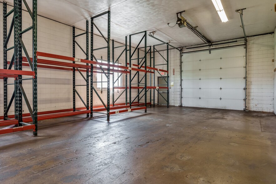 More Photos Of 6212 Material Ave, Loves Park Warehouse For Sale