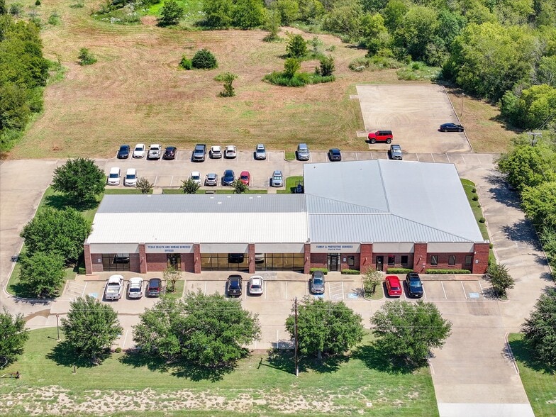 Primary Photo Of 2525 E Highway 175, Kaufman Office For Sale