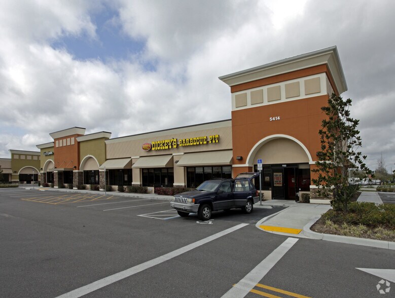 Primary Photo Of 5414 Deep Lake Rd, Oviedo Unknown For Lease