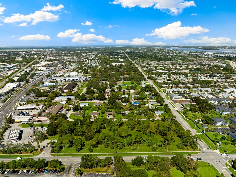 More Photos Of 670 8th St, Vero Beach Land For Sale