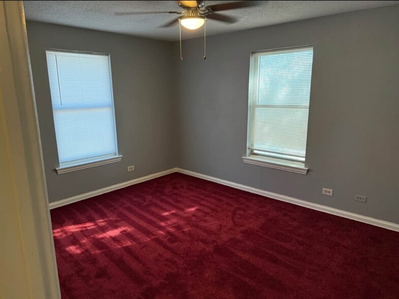 More Photos Of 309 Calgary Ave, San Antonio Multifamily For Sale