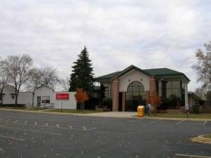 More Photos Of 860 Summit St, Elgin Medical For Lease