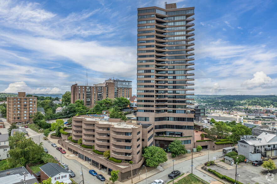 Primary Photo Of 1301 Grandview Ave, Pittsburgh Medical For Sale