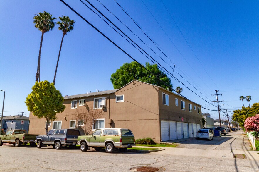 More Photos Of 11401 Washington Pl, Los Angeles Apartments For Sale