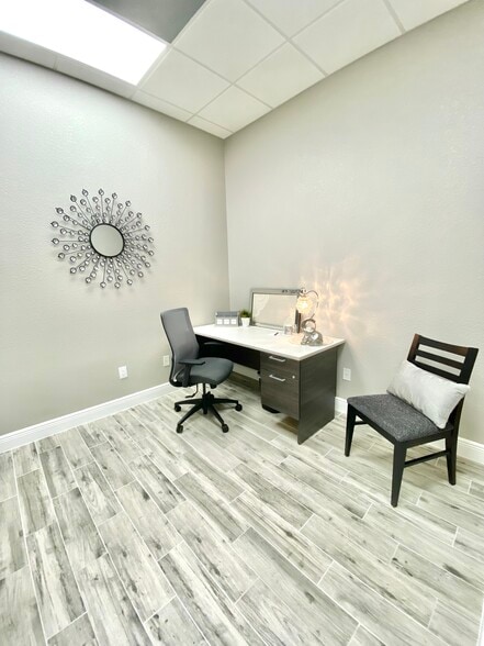 More Photos Of 1211 Tech Blvd, Tampa Manufacturing For Lease