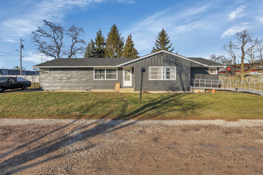 More Photos Of 12-35 Grove Ct, Marysville Apartments For Sale