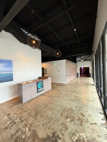 More Photos Of 102 6th Ave N, Jacksonville Unknown For Lease