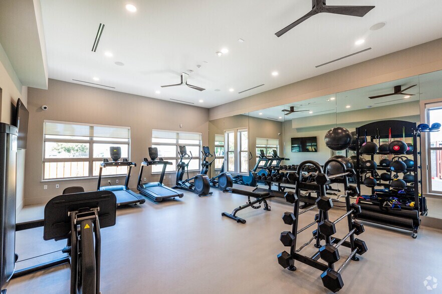 More Photos Of 5030 Wiseman Way, Fairfield Apartments For Lease