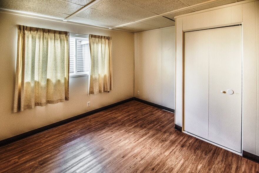 More Photos Of 807 Legion St, Craig Apartments For Sale