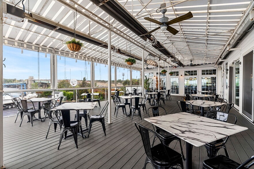 More Photos Of 175 Bridge Rd, Salisbury Hotel For Sale