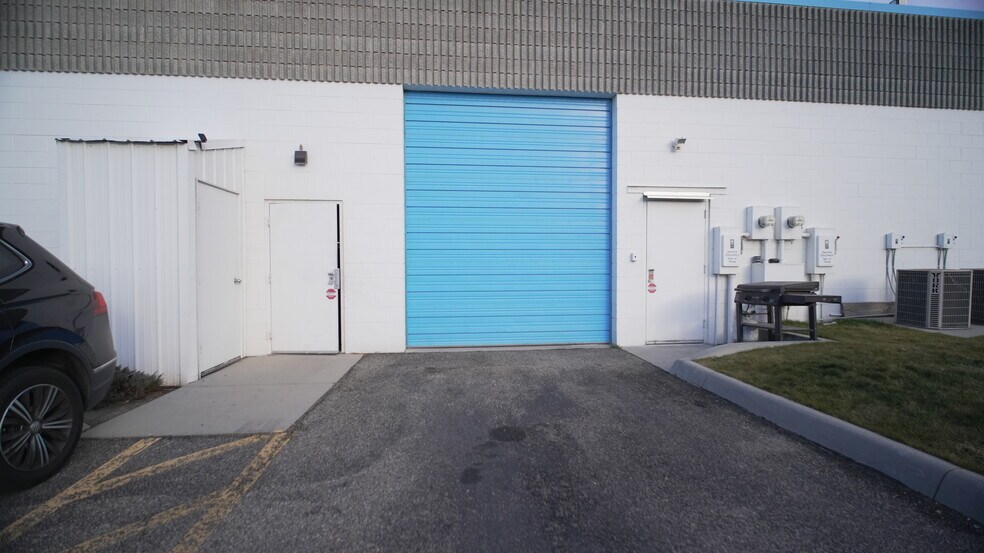 More Photos Of 3555-3559 W Wright St, Boise Light Manufacturing For Lease