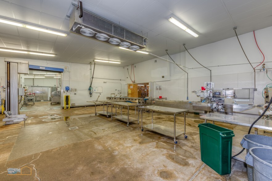 More Photos Of 1845 Range St, Boulder Warehouse For Sale