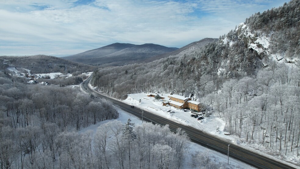 More Photos Of 709 Route 4, Killington Hotel For Sale