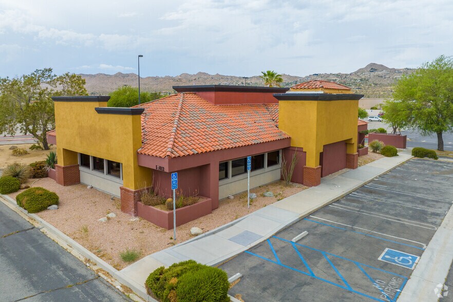 More Photos Of 58012 29 Palms Hwy, Yucca Valley Restaurant For Sale