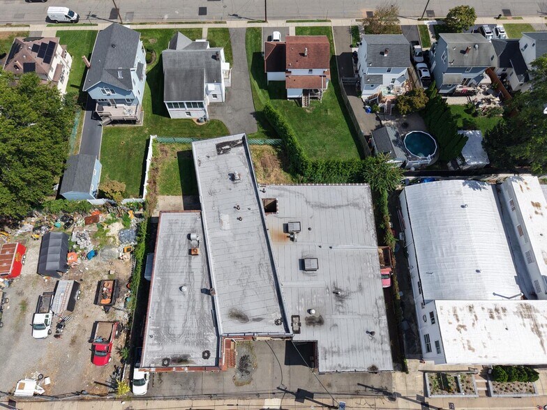 More Photos Of 109 West Shore Ave, Dumont Manufacturing For Sale