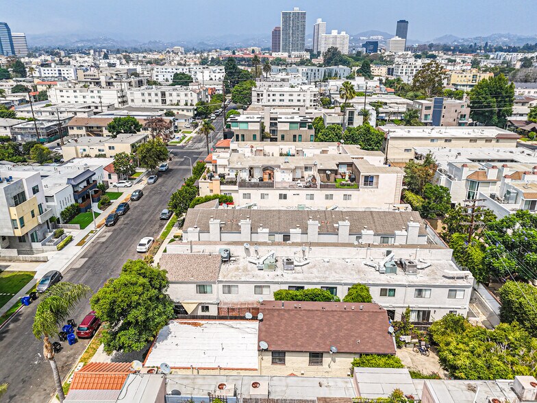 More Photos Of 1728 Granville Ave, Los Angeles Apartments For Sale