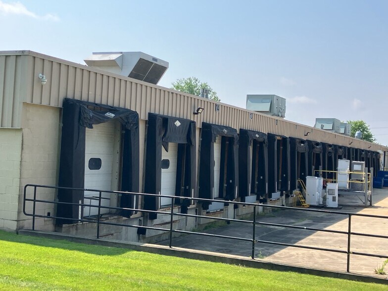 More Photos Of 5500 S State Rd, Ann Arbor Manufacturing For Sale