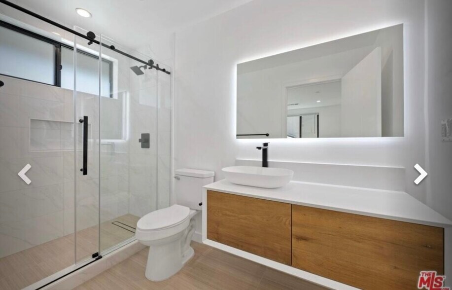 More Photos Of 4810 Mascot St, Los Angeles Multifamily For Sale