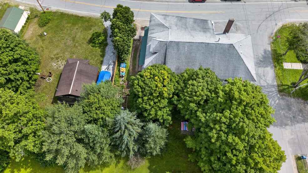 More Photos Of 899 E Shore Dr, Adirondack Storefront Retail Residential For Sale