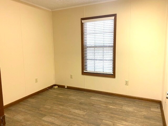 More Photos Of 503 S Railroad Ave, Twin City Medical For Lease