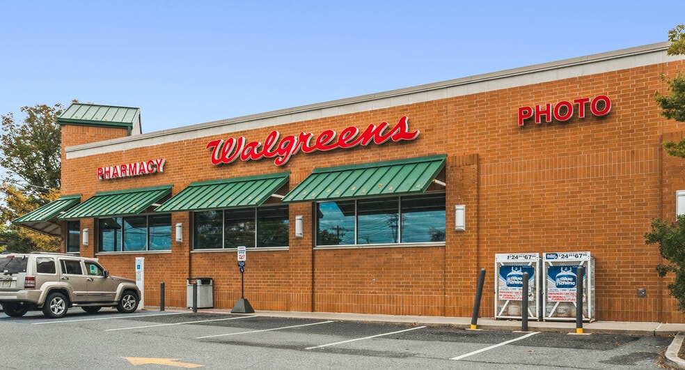 More Photos Of 625 N Black Horse Pike, Blackwood Drugstore For Sale