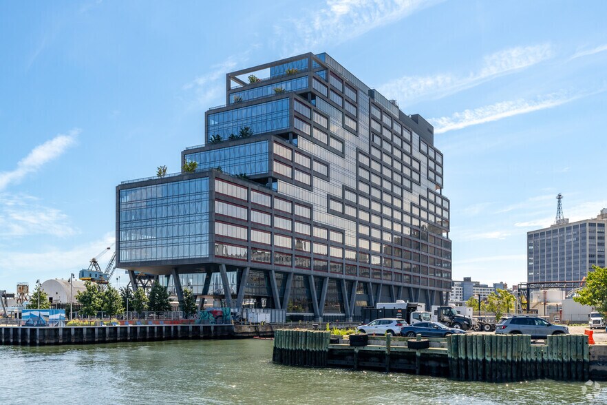 More Photos Of 63 Flushing Ave, Brooklyn Coworking Space