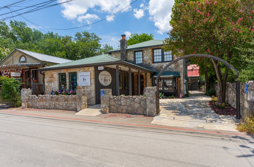 Primary Photo Of 310 Wimberley Sq, Wimberley Freestanding For Sale