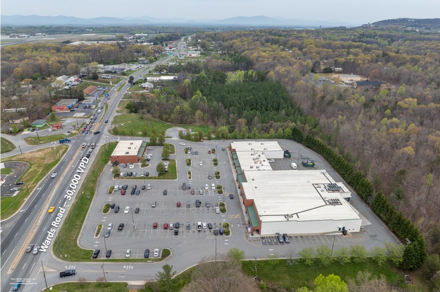 More Photos Of 13955-14005 Wards Rd, Lynchburg Unknown For Lease