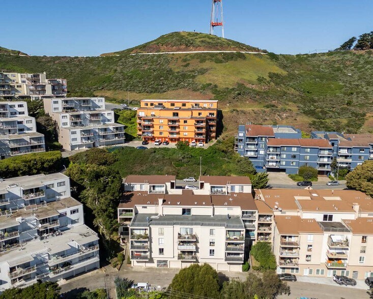 More Photos Of 110 Gardenside Dr, San Francisco Apartments For Sale