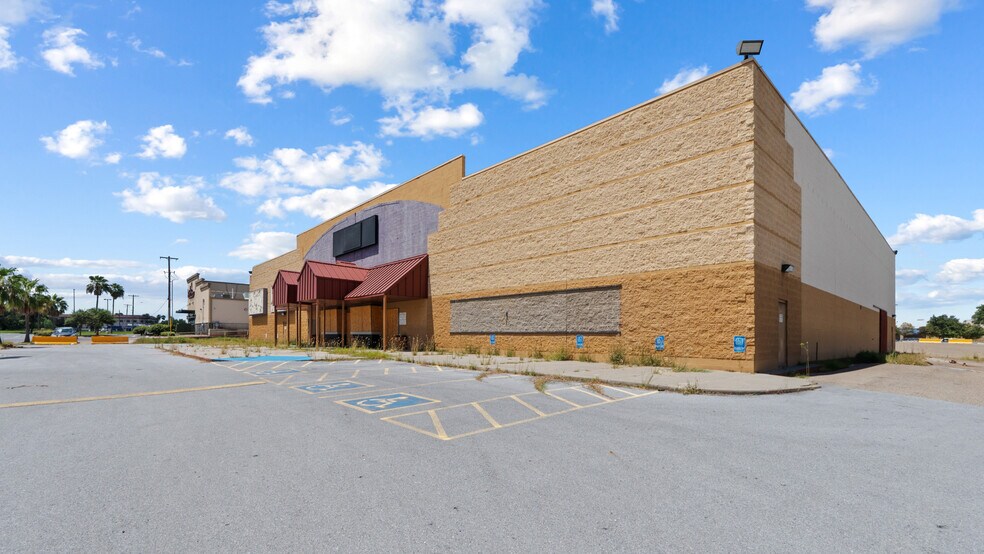 Primary Photo Of 3471 Old Highway 77, Brownsville Movie Theatre For Sale