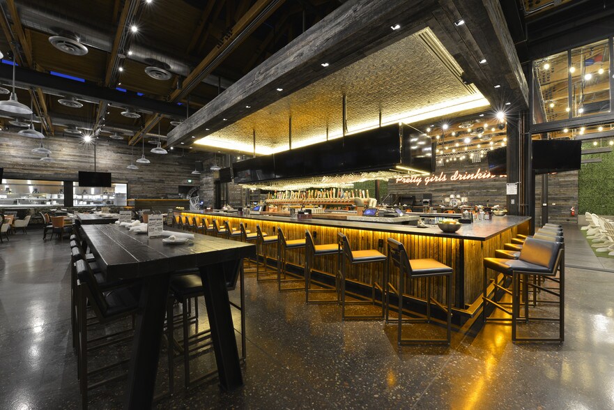 More Photos Of 323 N Gilbert Rd, Gilbert Restaurant For Sale