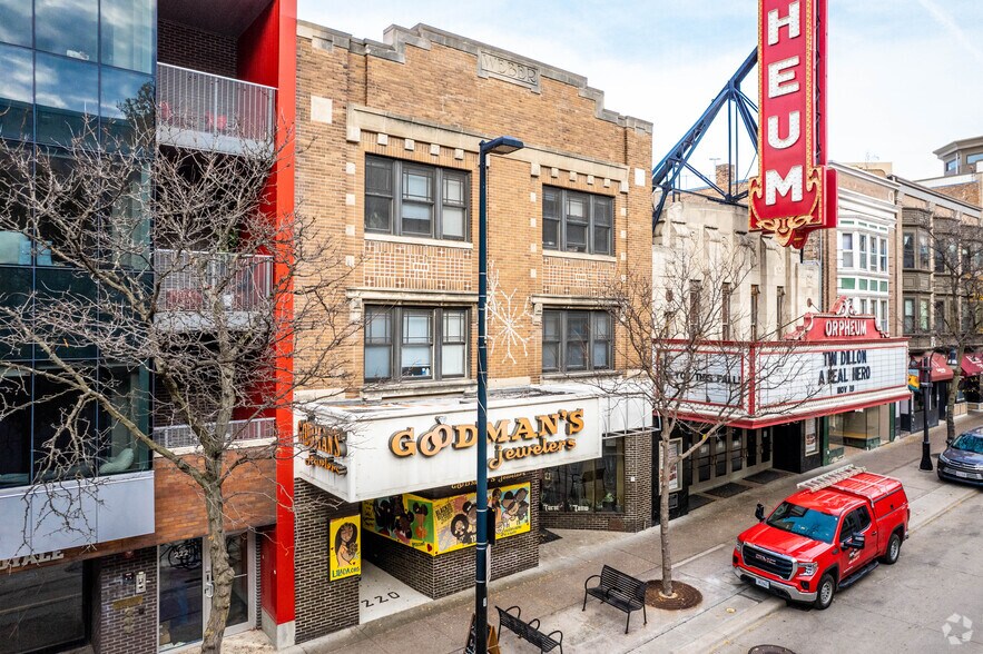 More Photos Of 218-224 State St, Madison Storefront Retail Office For Lease