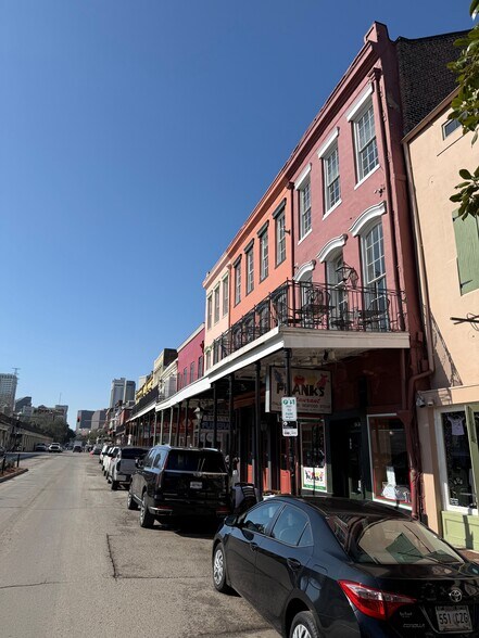 More Photos Of 933 Decatur St, New Orleans Storefront For Sale