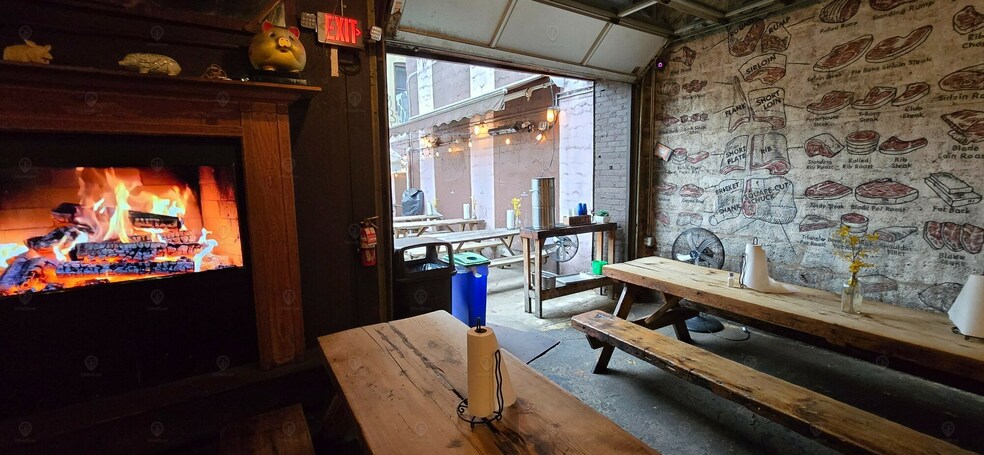 More Photos Of 354 Metropolitan Ave, Brooklyn Restaurant For Lease