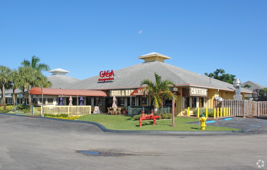 More Photos Of 3333 N University Dr, Hollywood Restaurant For Lease