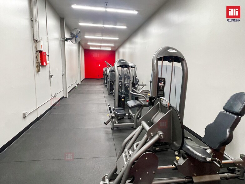 More Photos Of 31166 Via Colinas, Thousand Oaks Flex For Lease