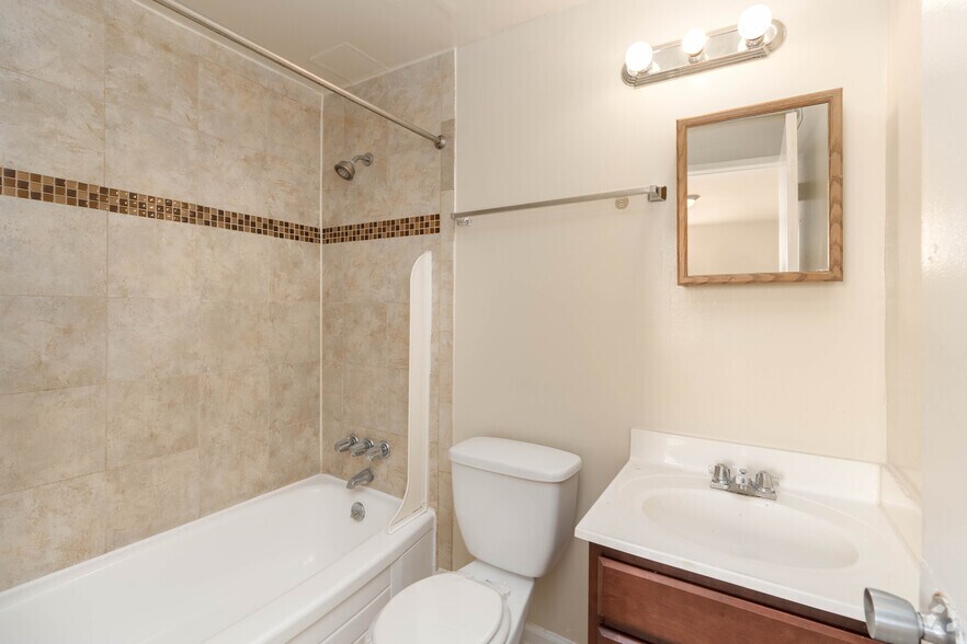 More Photos Of 6004-6028 Amberwood Rd, Baltimore Apartments For Sale