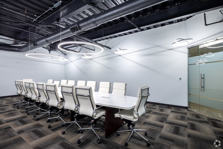 More Photos Of 695 US Highway 46, Fairfield Office For Lease